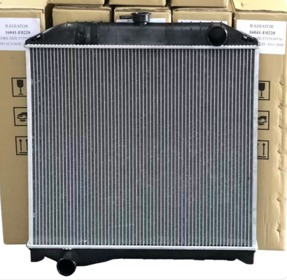 ชิ้นส่วนเครื่องยนต์ Hino 16090-6790 S16A0-E0293 หม้อน้ำ Assy สำหรับ HINO RANGER 500 J08C ชิ้นส่วนรถบรรทุกญี่ปุ่น
